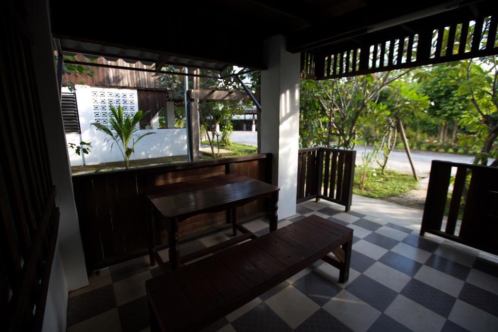 Hora Home Lampang Exterior photo